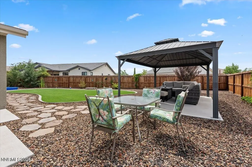 1059 Maple Fallon NV 89406