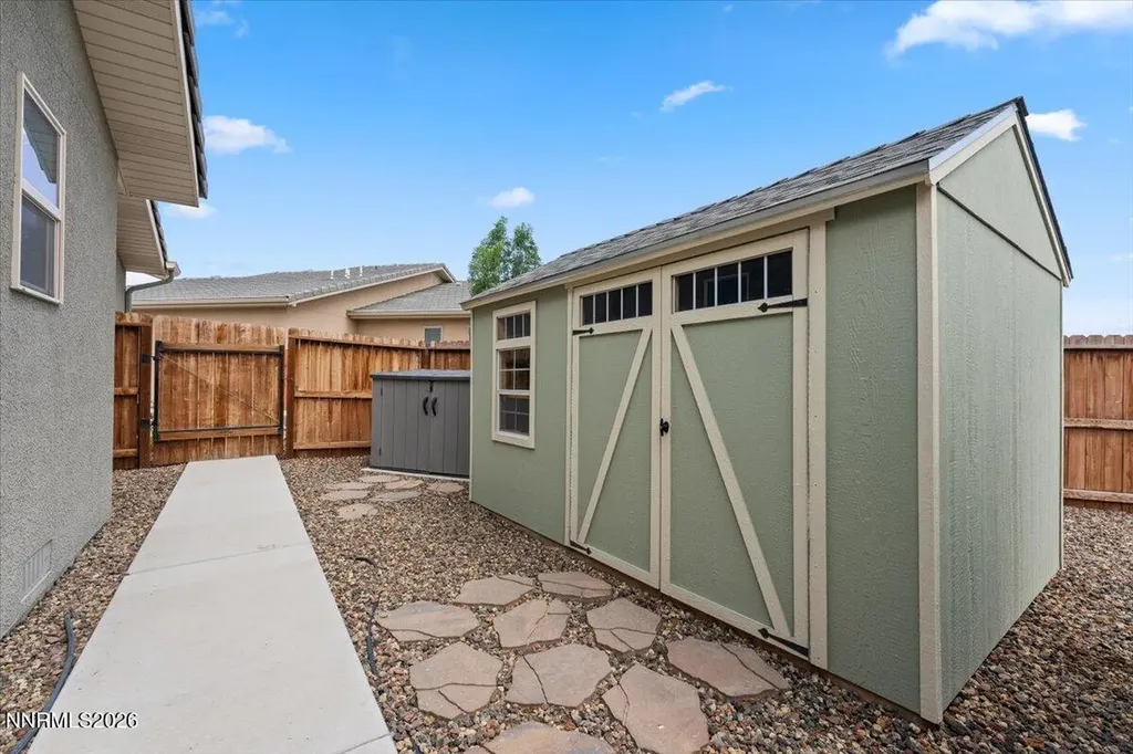 1059 Maple Fallon NV 89406
