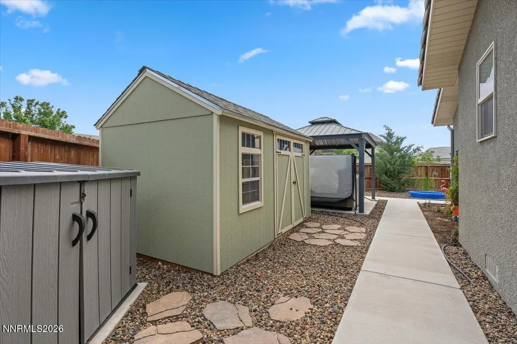 1059 Maple Fallon NV 89406