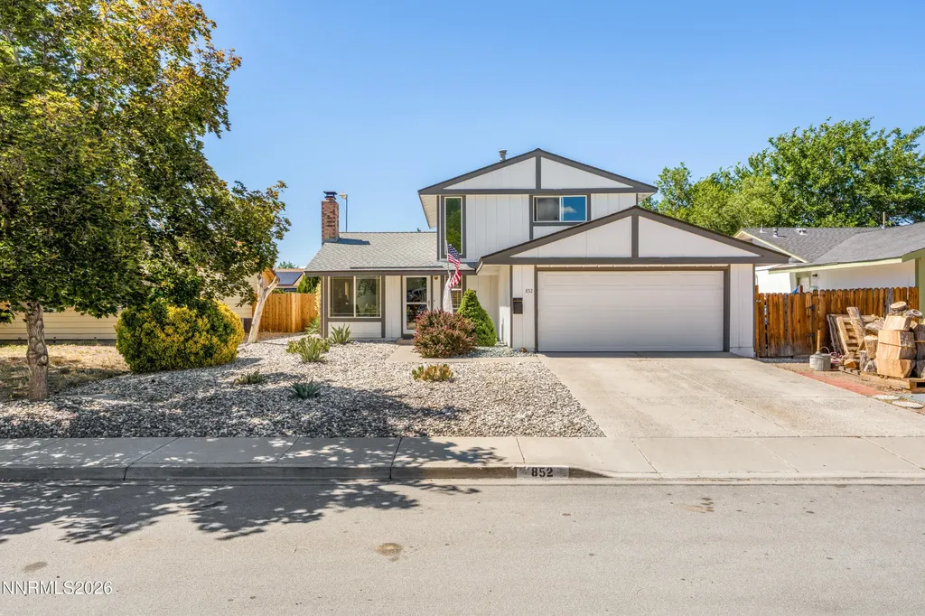 852 York Sparks NV 89434