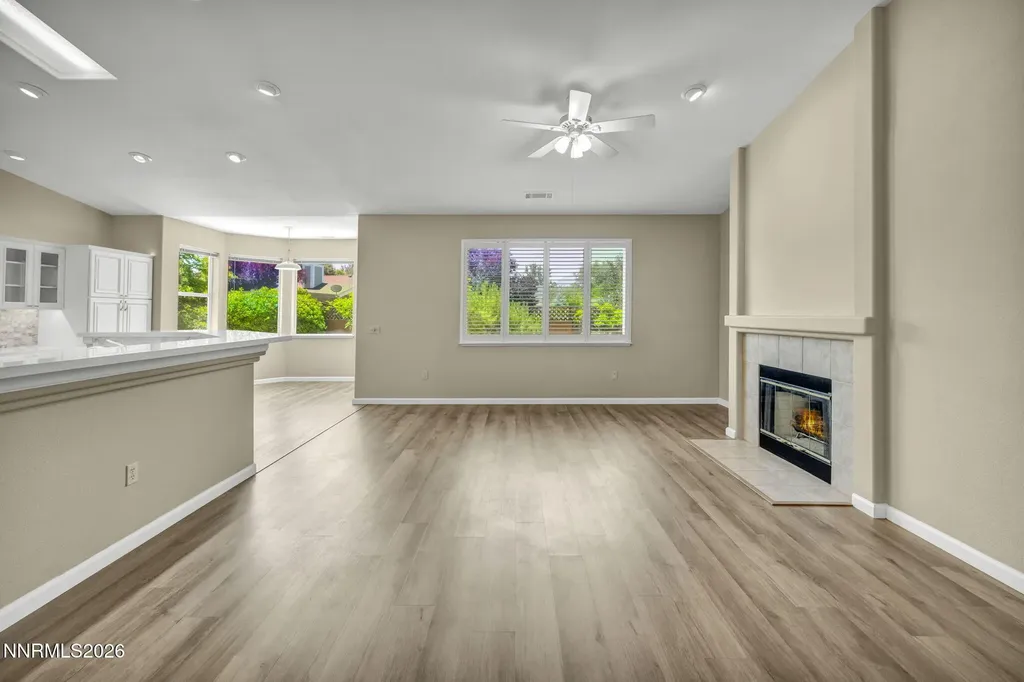 1800 Bougainvillea Minden NV 89423