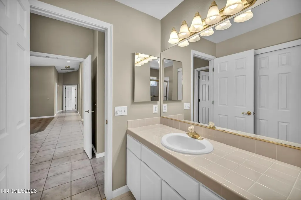 1800 Bougainvillea Minden NV 89423