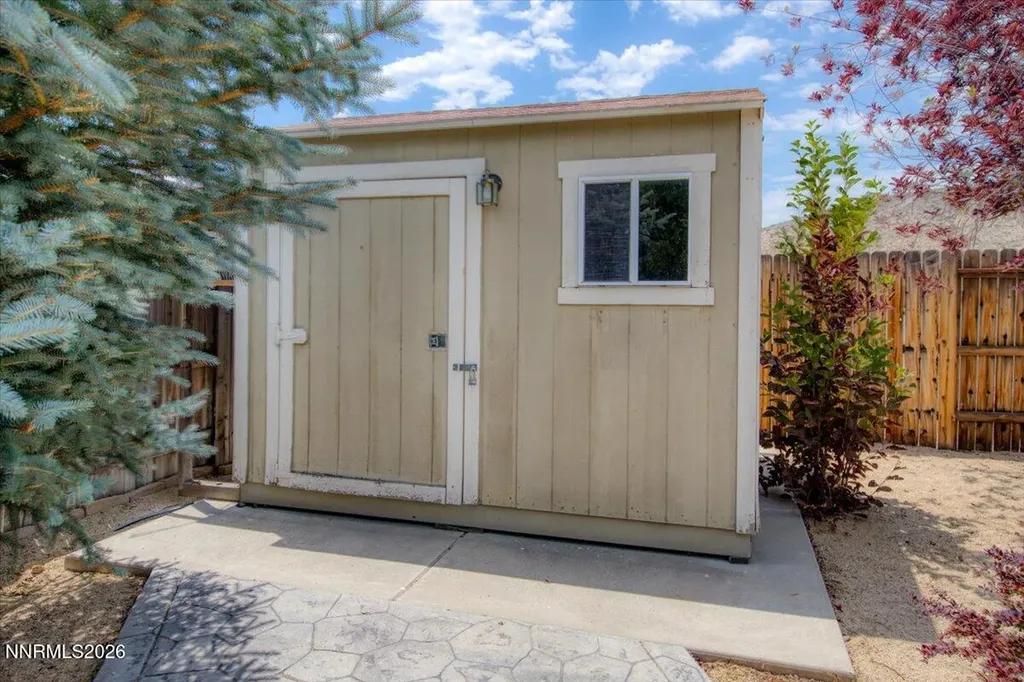 4033 Little Valley Reno NV 89508