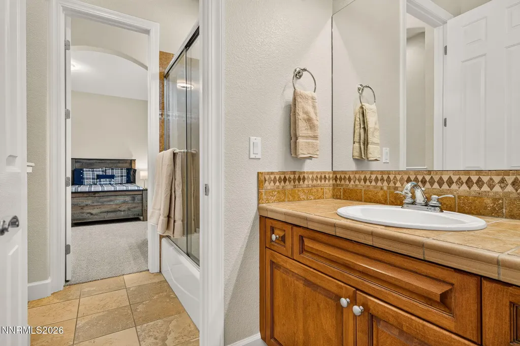 15000 Chateau Reno NV 89511
