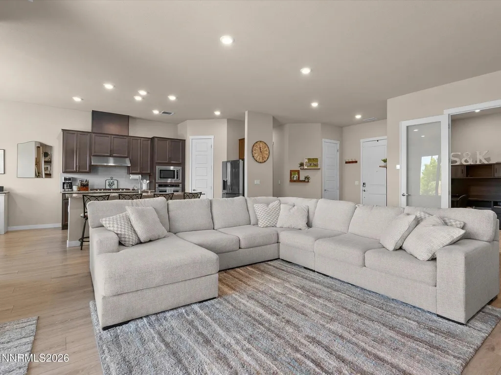 1227 Silver View Sparks NV 89436