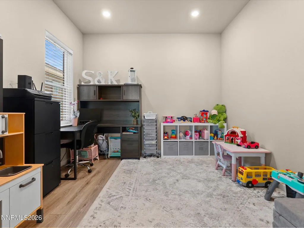 1227 Silver View Sparks NV 89436