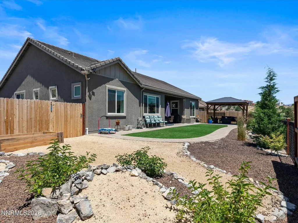 1227 Silver View Sparks NV 89436