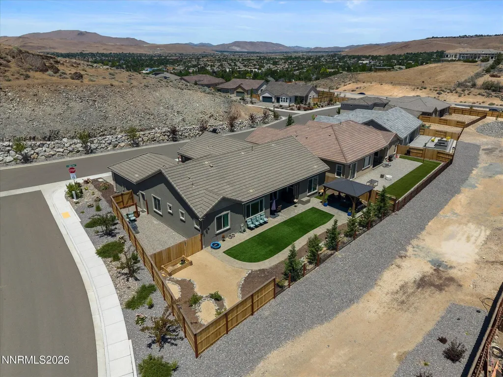 1227 Silver View Sparks NV 89436