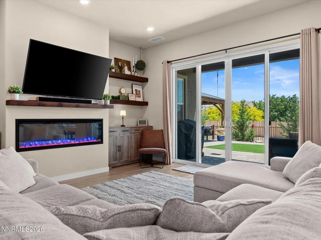 1227 Silver View Sparks NV 89436