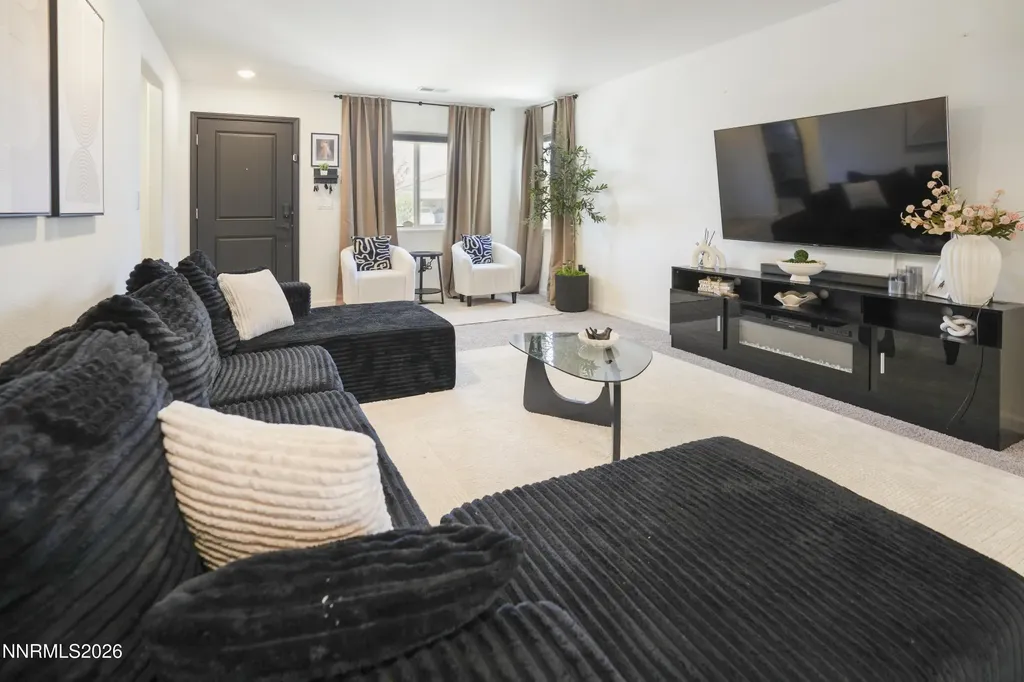 530 Paradise Valley Reno NV 89506