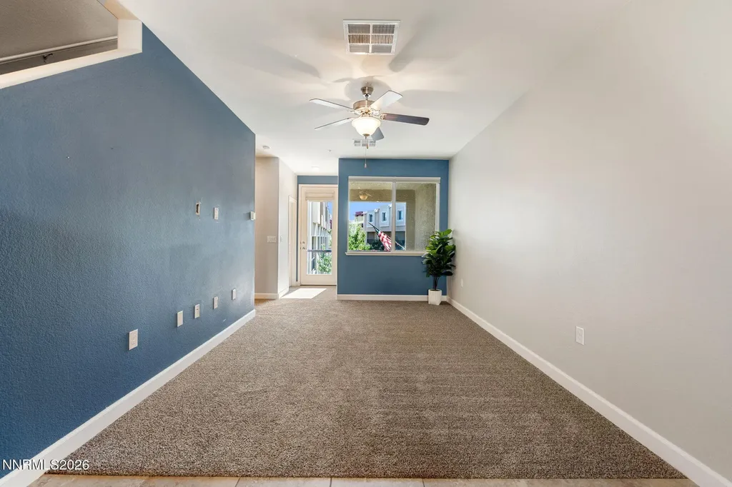 2989 Silver River Sparks NV 89431