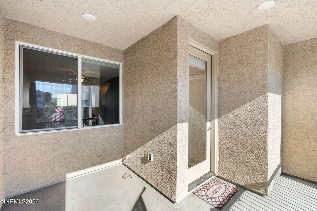 2989 Silver River Sparks NV 89431