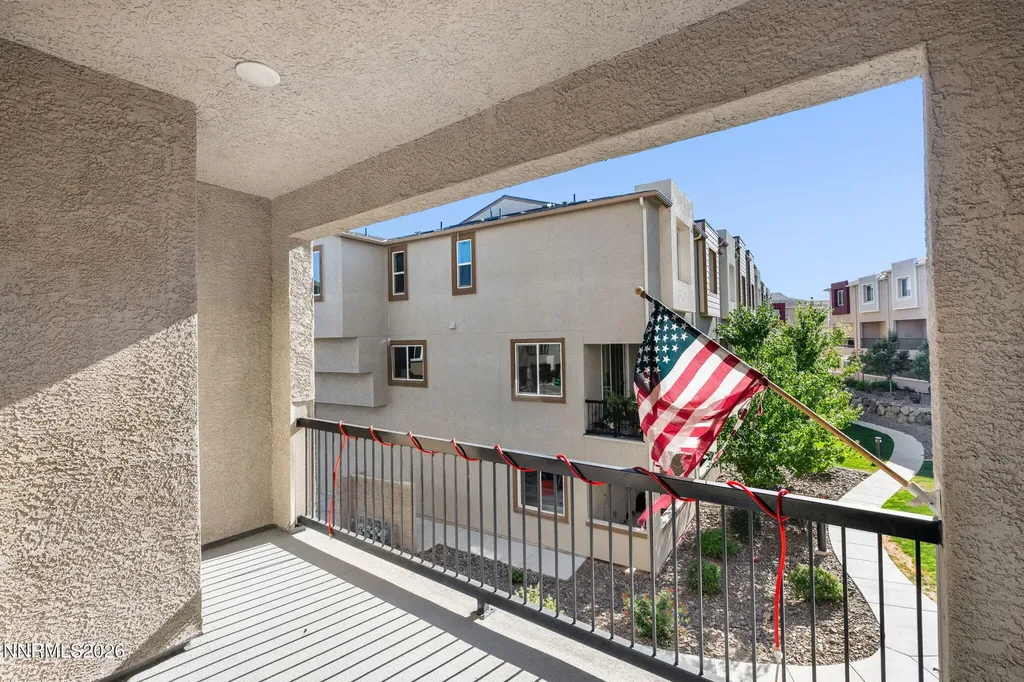 2989 Silver River Sparks NV 89431