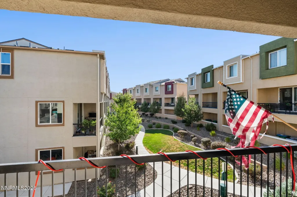 2989 Silver River Sparks NV 89431