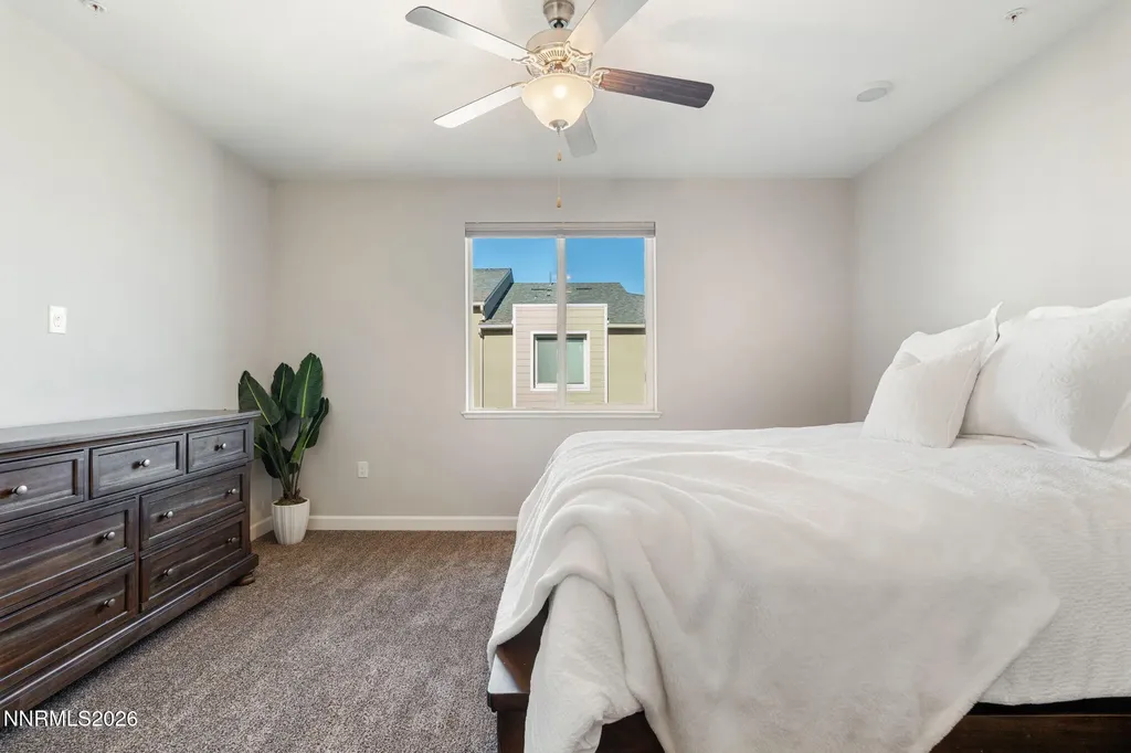 2989 Silver River Sparks NV 89431