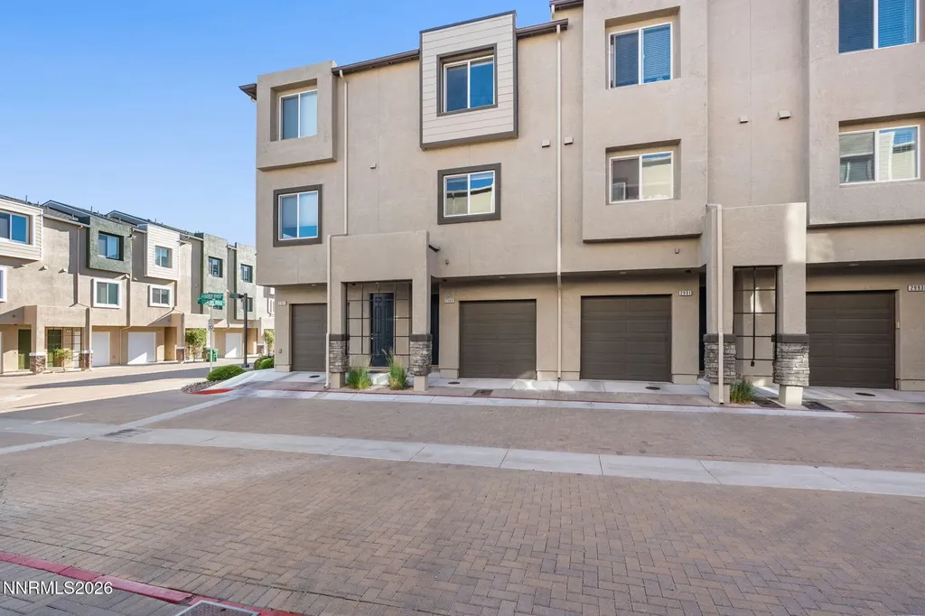 2989 Silver River Sparks NV 89431