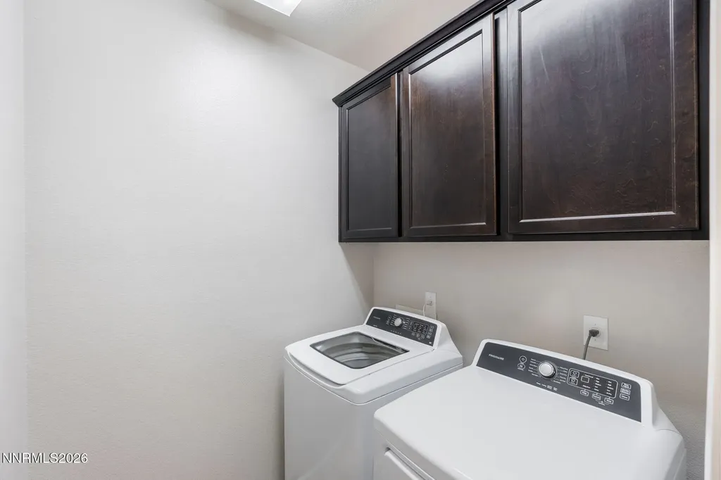 2989 Silver River Sparks NV 89431