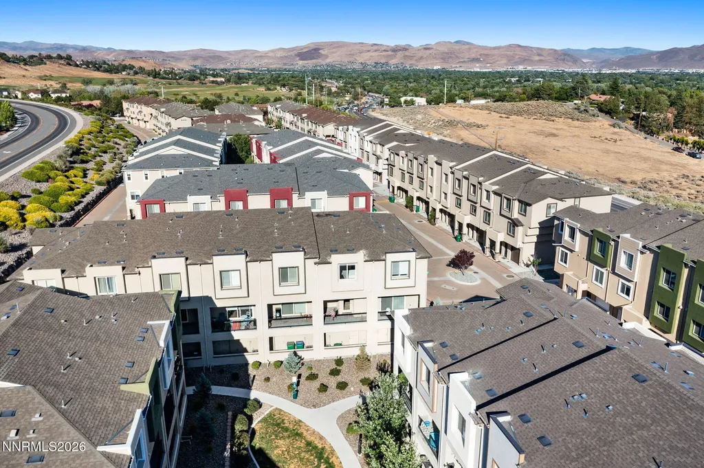2989 Silver River Sparks NV 89431