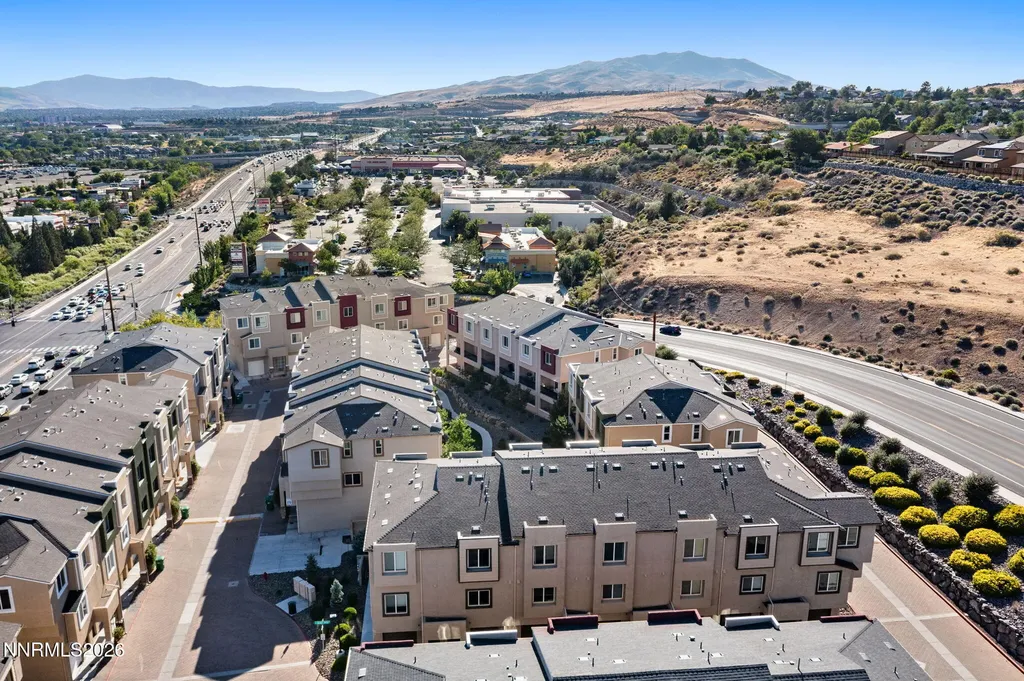 2989 Silver River Sparks NV 89431