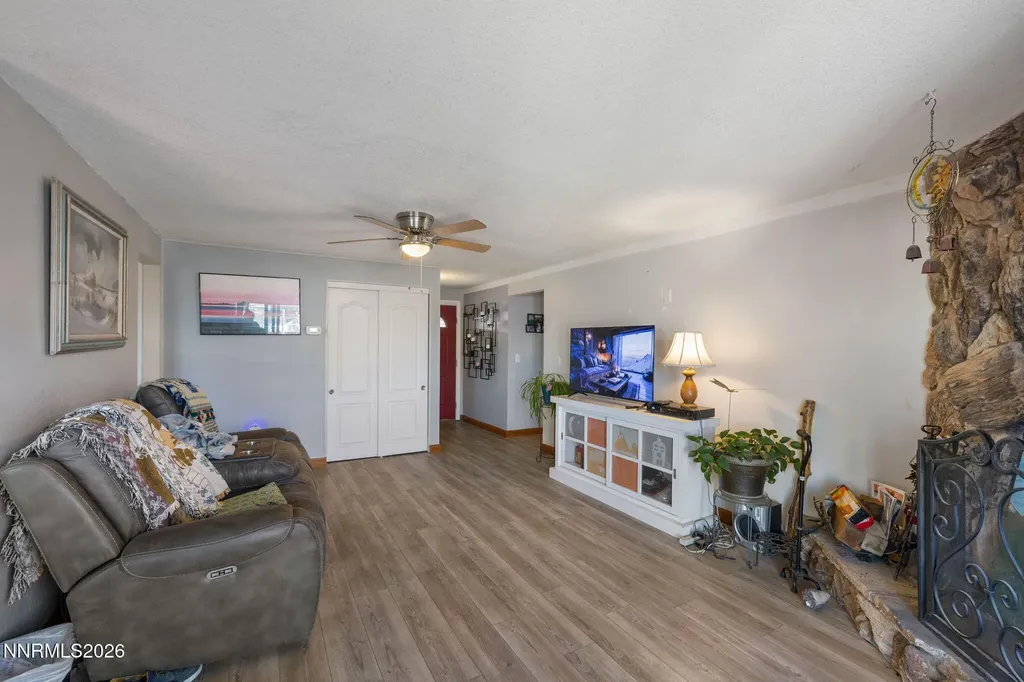 2265 Dakota Reno NV 89506