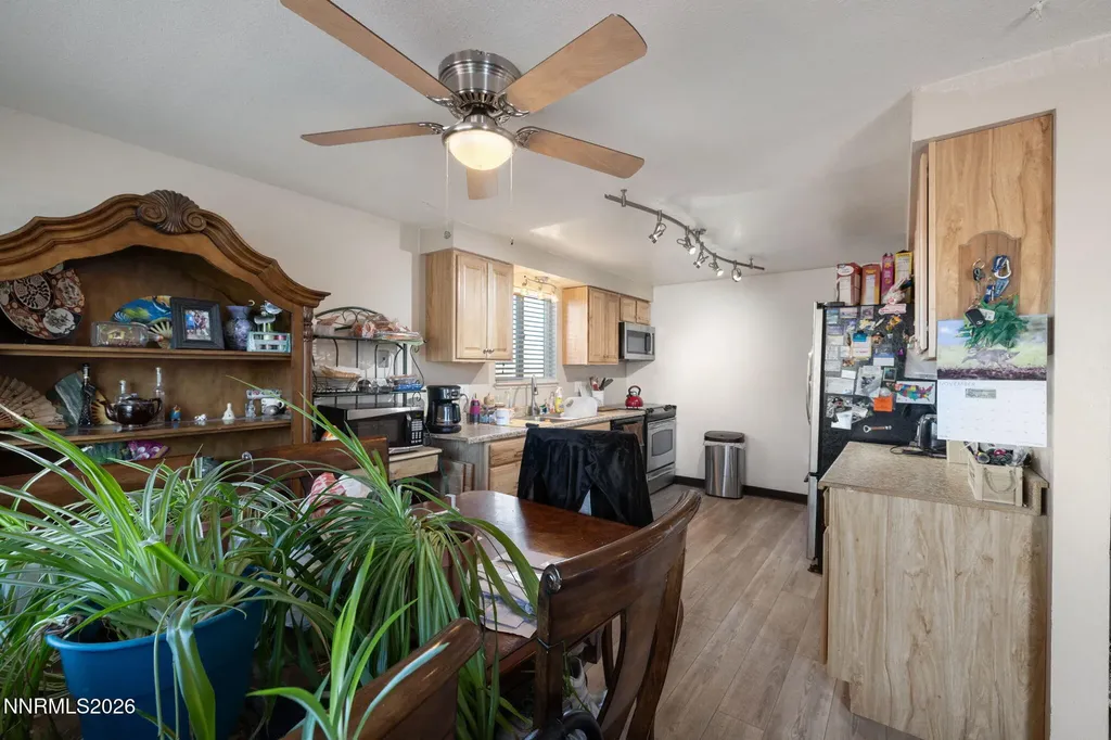 2265 Dakota Reno NV 89506