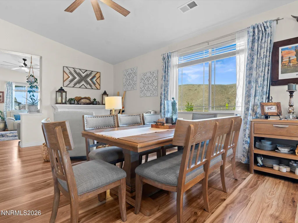 17859 Davis Meadow Reno NV 89508