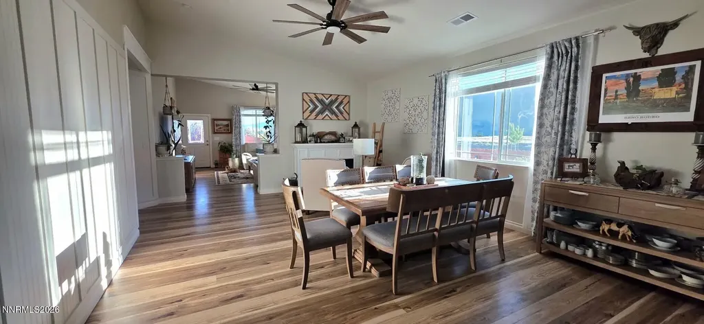 17859 Davis Meadow Reno NV 89508