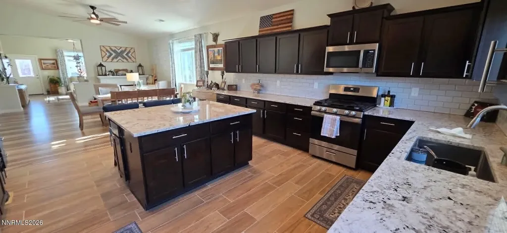 17859 Davis Meadow Reno NV 89508
