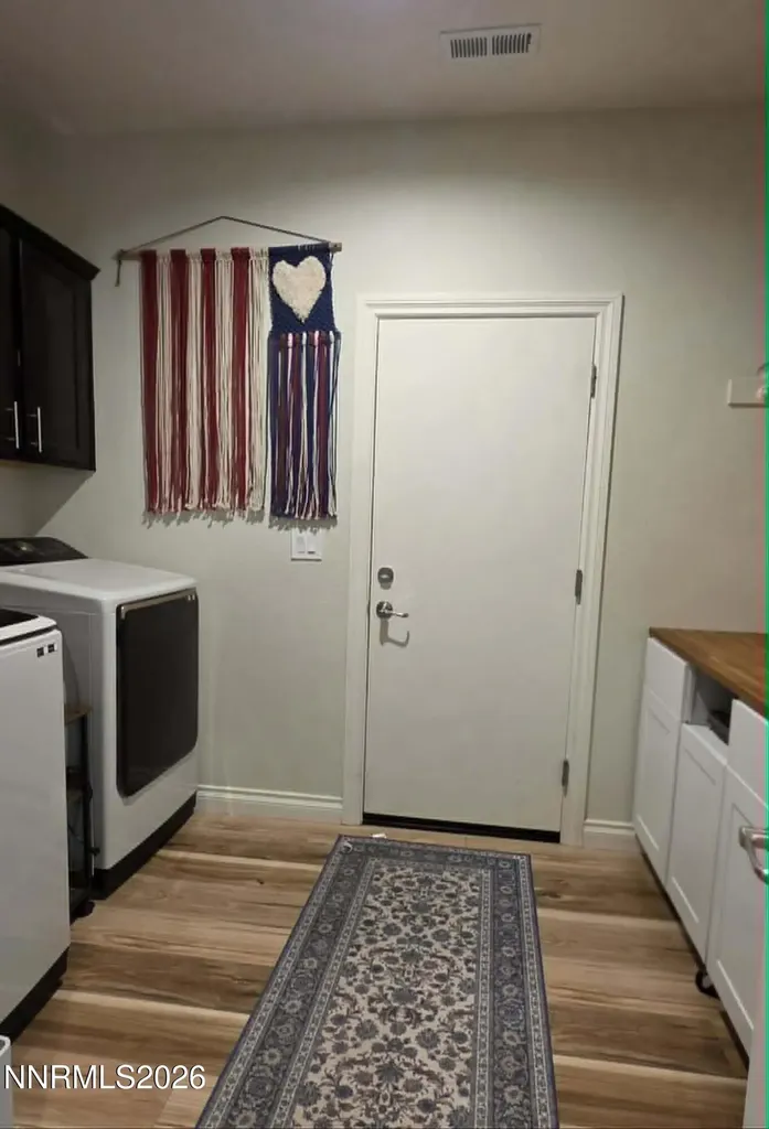 17859 Davis Meadow Reno NV 89508