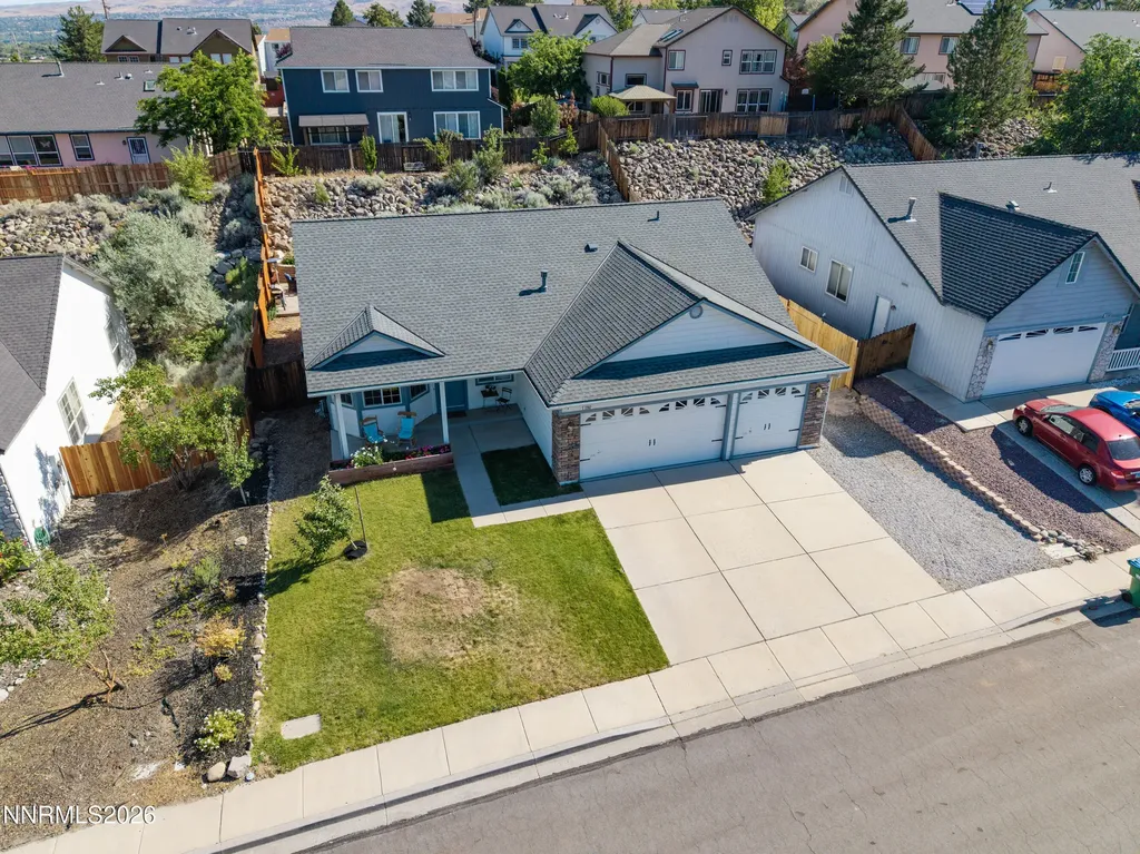 3382 Snake River Reno NV 89503