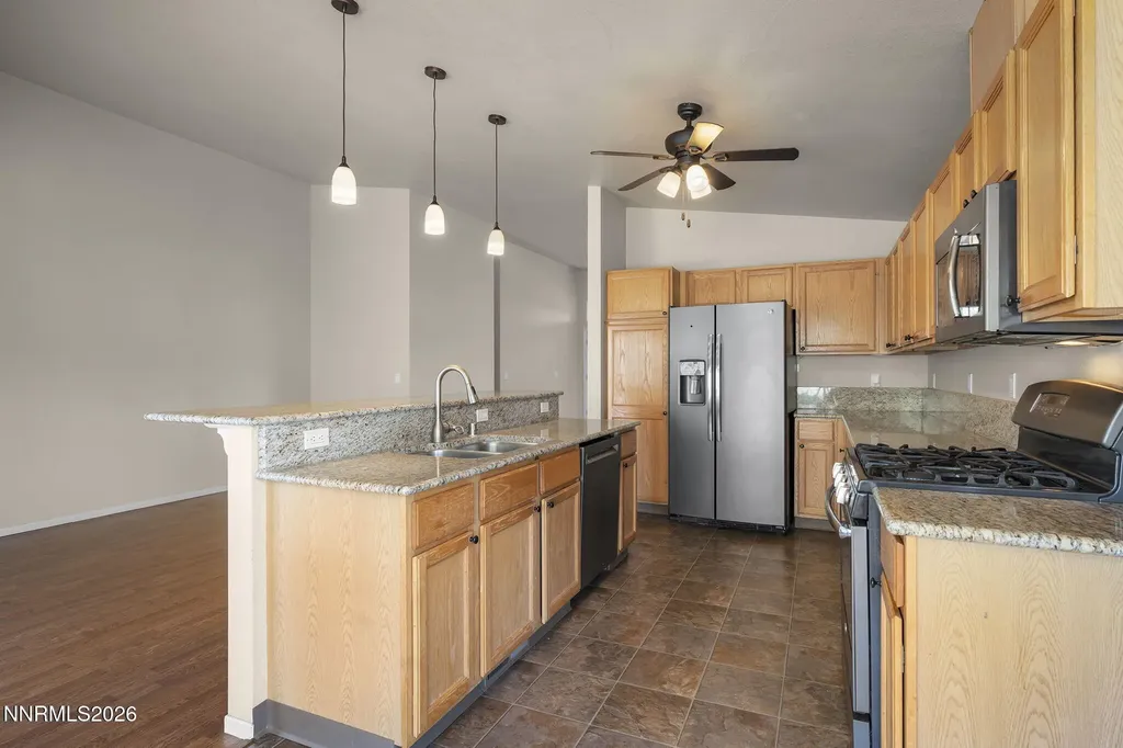 889 University Park Reno NV 89512