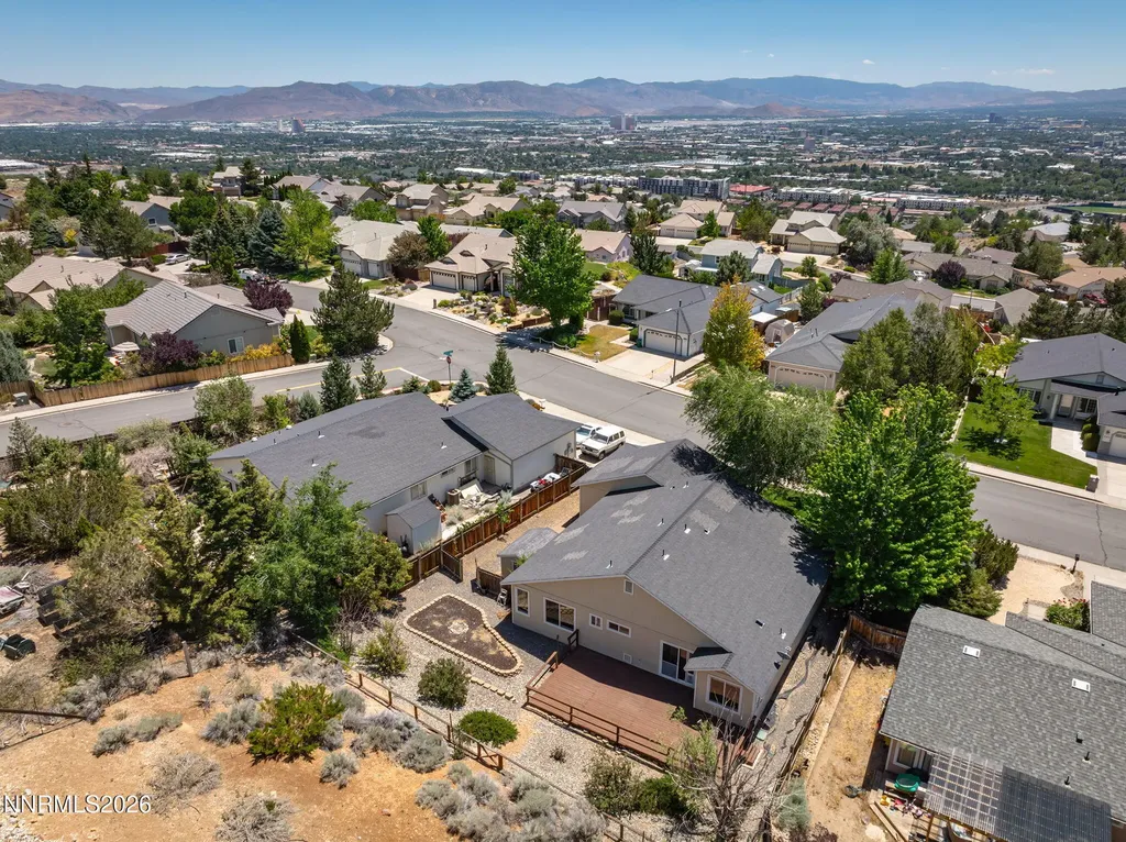 889 University Park Reno NV 89512
