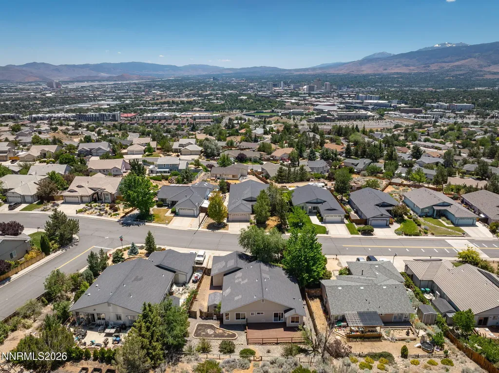 889 University Park Reno NV 89512