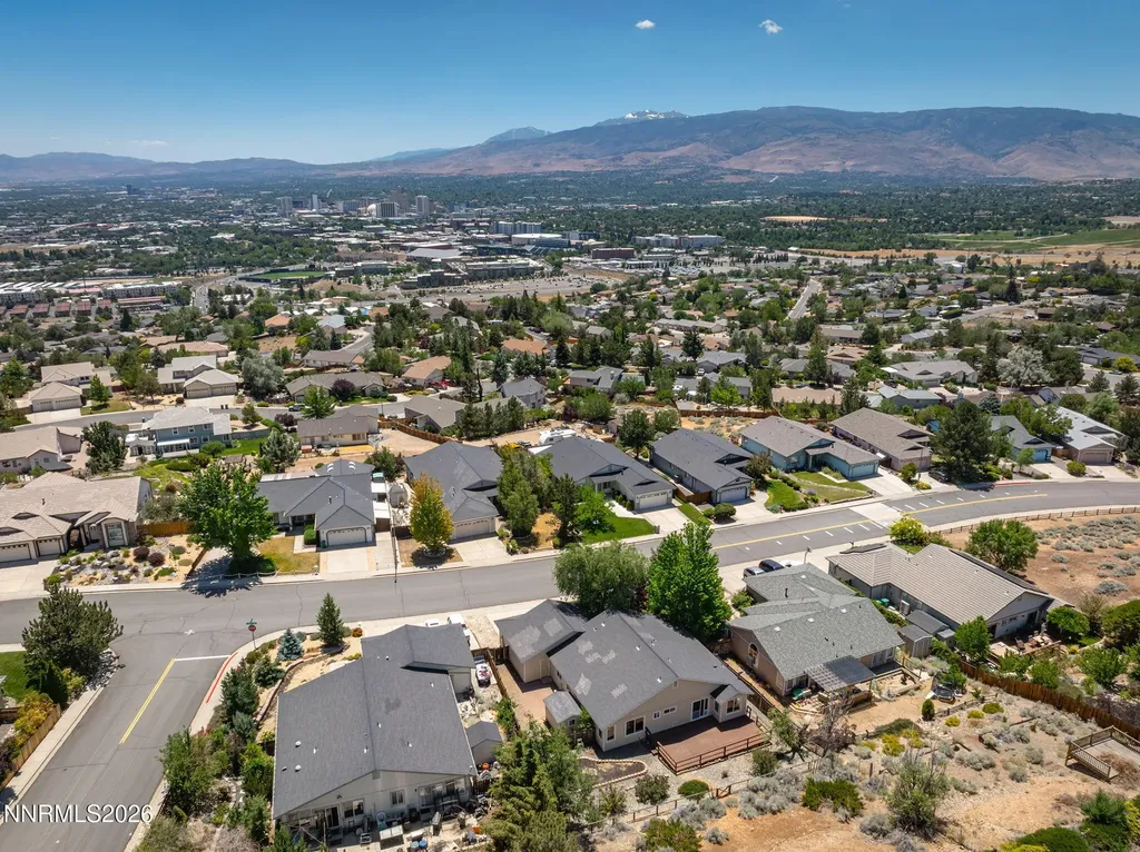 889 University Park Reno NV 89512