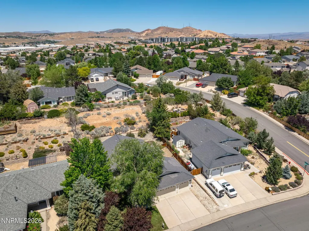 889 University Park Reno NV 89512