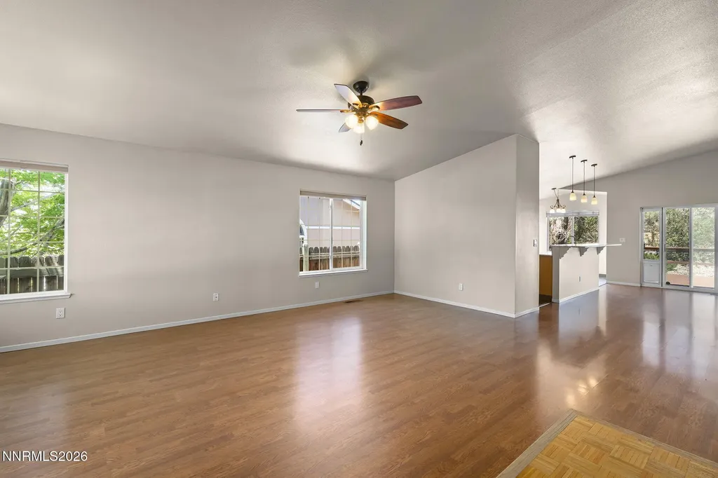 889 University Park Reno NV 89512