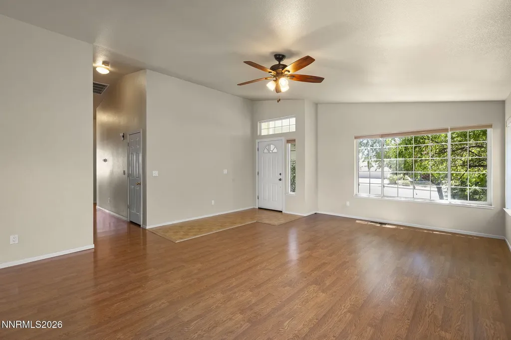 889 University Park Reno NV 89512