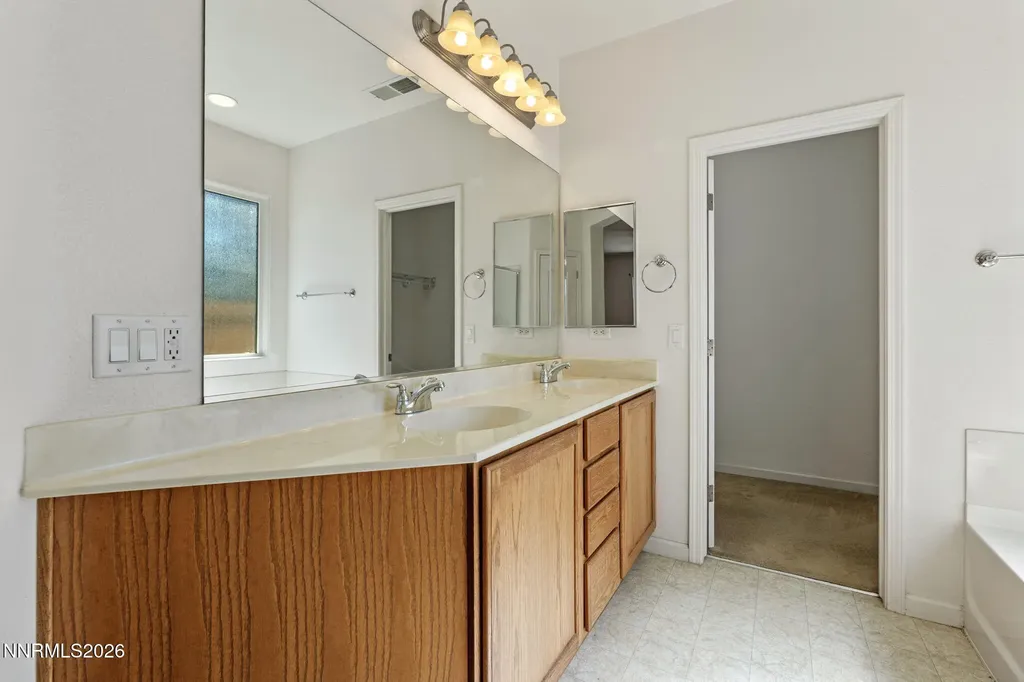 535 Sun Mesa Sun Valley NV 89433