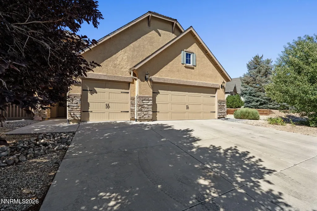 535 Sun Mesa Sun Valley NV 89433