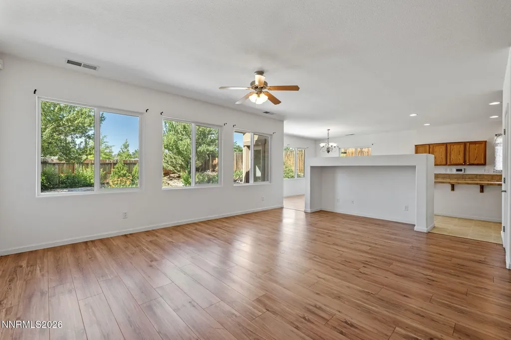 535 Sun Mesa Sun Valley NV 89433