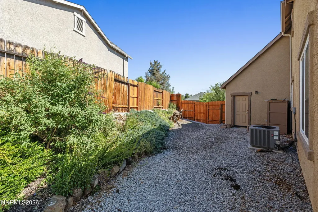 535 Sun Mesa Sun Valley NV 89433