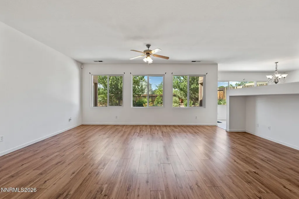 535 Sun Mesa Sun Valley NV 89433