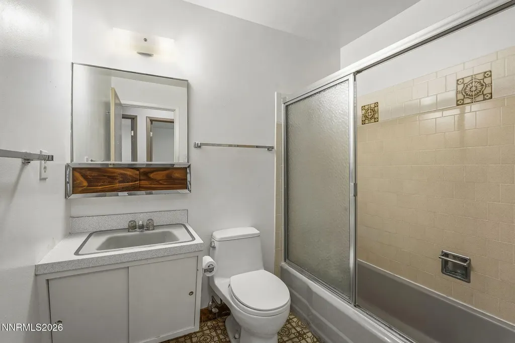 1310 Earl Reno NV 89503