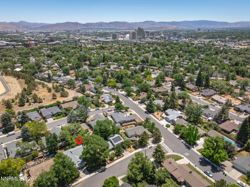 1310 Earl Reno NV 89503