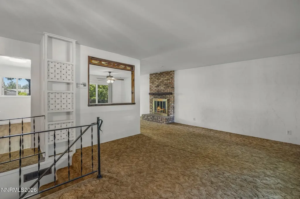1310 Earl Reno NV 89503