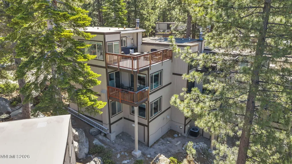 155 Holly Stateline NV 89449