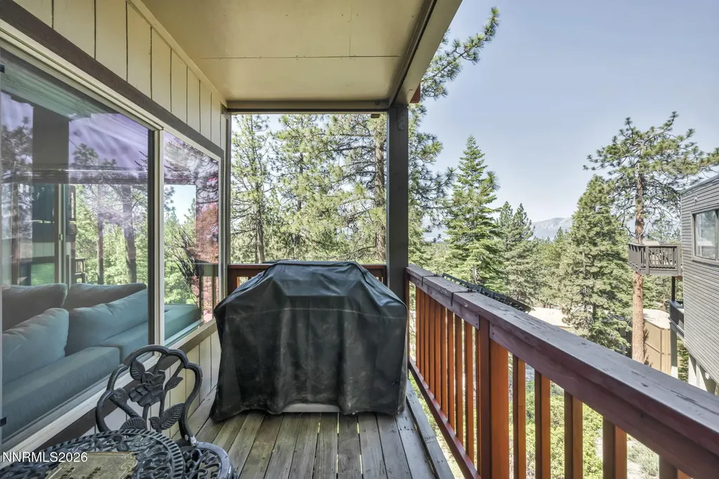 155 Holly Stateline NV 89449