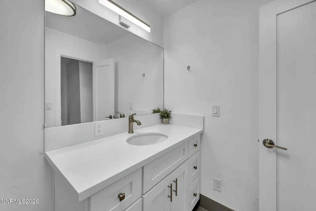 155 Holly Stateline NV 89449