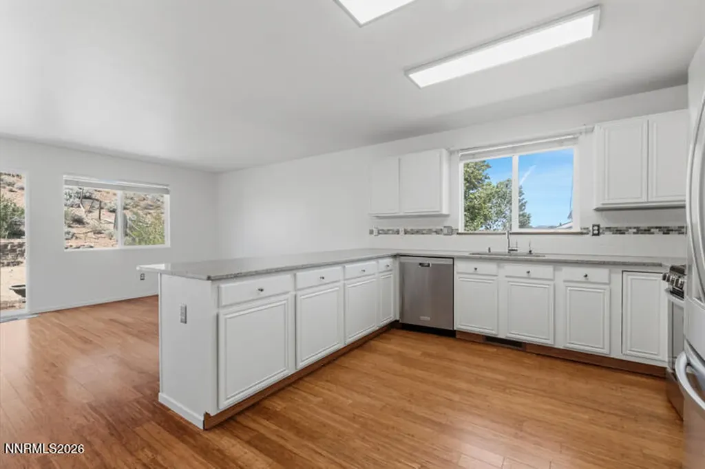 4043 Kings Row Reno NV 89503