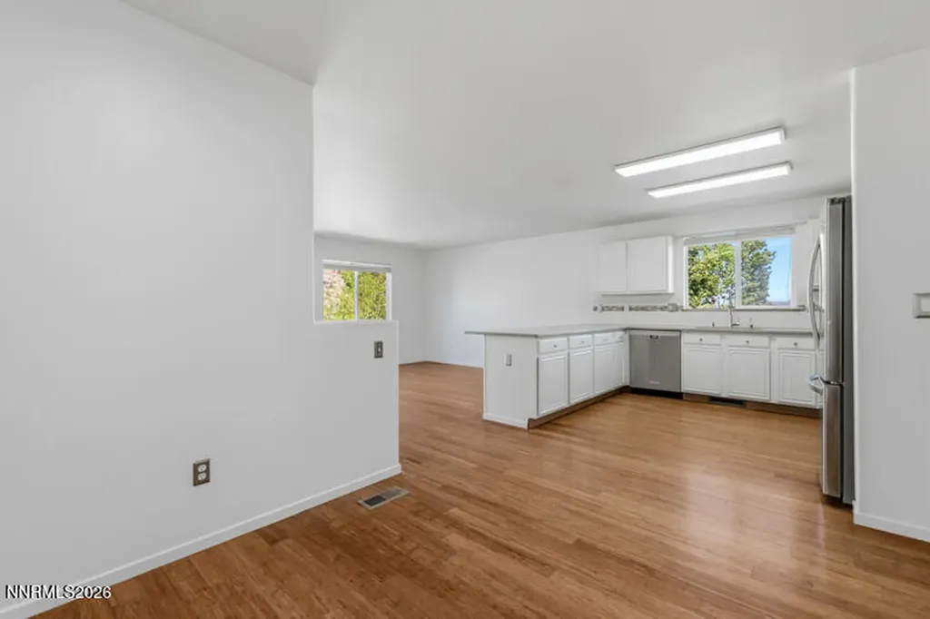 4043 Kings Row Reno NV 89503